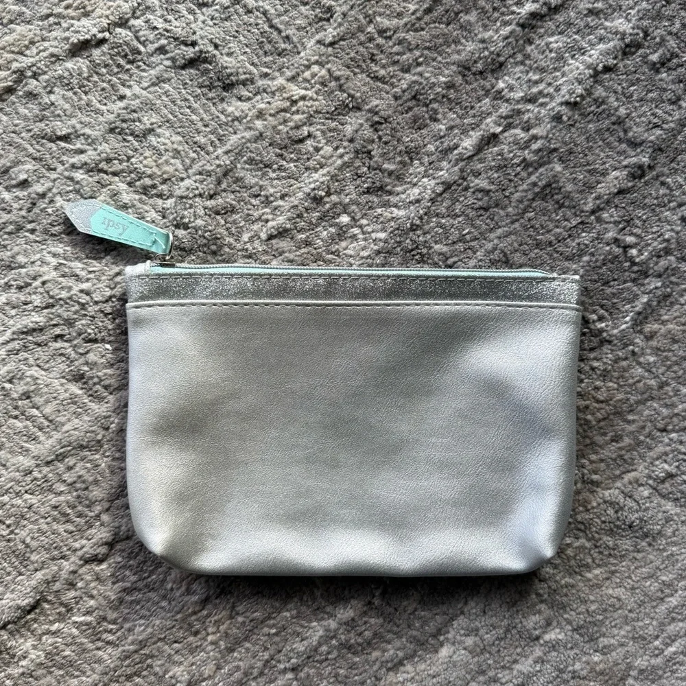 Ipsy Cosmetic Glam Bag | Icy Metallic ❄️ - Picture 2 of 6